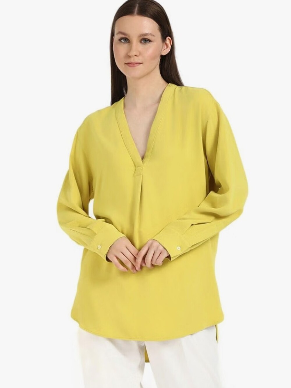 Calvin Klein Women's Relaxed V Neck Blouse